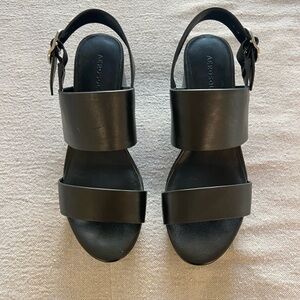 Aerosols Black Chunky Heel Sandals Size 7 1/2